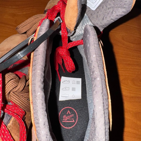 Men's Danner 4.5" Mountain 600 Waterproof Boots - Picture 10 of 16